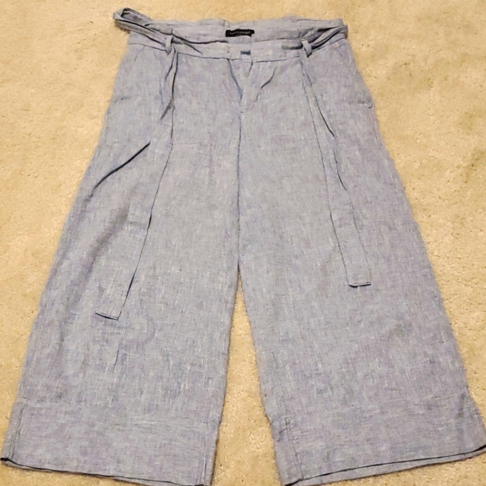 Banana Republic wide leg crop in Chambray 8P